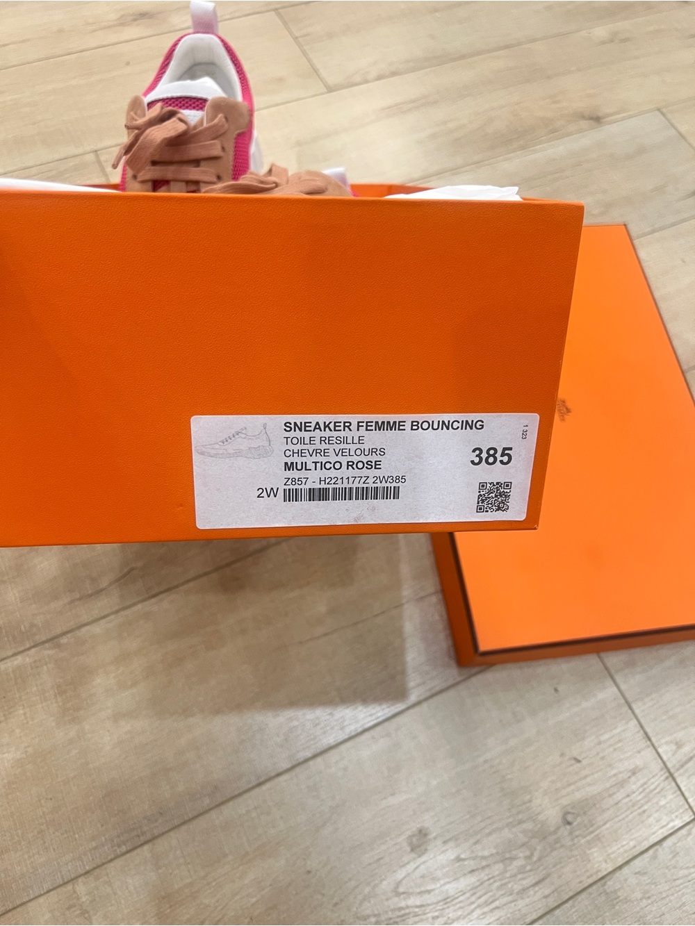 Hermes Women’s Pink & Orange Mesh Casual Sneakers - Picture 4 of 6